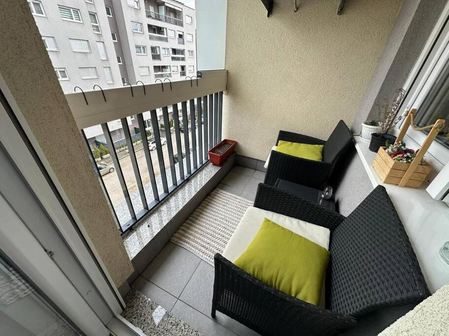 Apartman Pionirska Dolina 塞拉耶佛 外观 照片